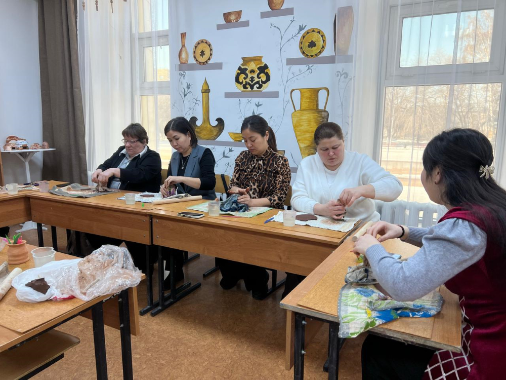 Искусство — источник воспитания: в Дворце школьников прошёл областной семинар