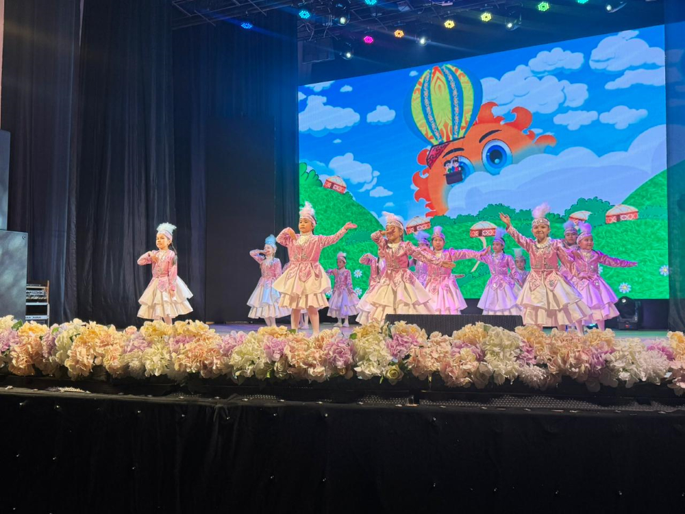 День Республики – торжественный праздник единства народа