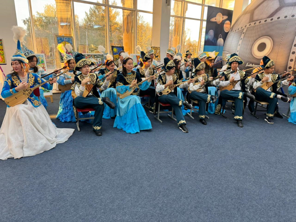 День Республики – торжественный праздник единства народа