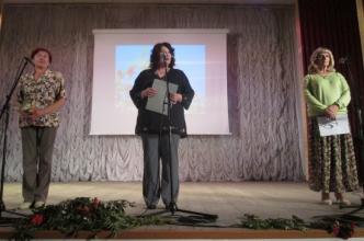 Педагоги Дворца школьников выступили в городском литературно-музыкальном представлении