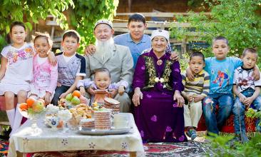 Конкурс рисунков «Менің тату отбасым»