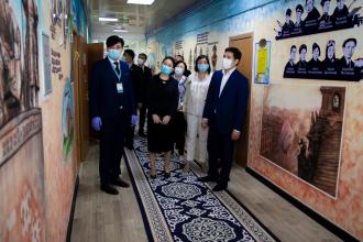 Аким Павлодарской области посетил Дворец школьников