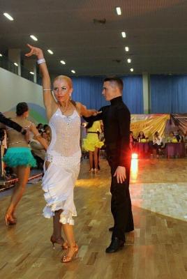 Танцует Анастасия Загорулько