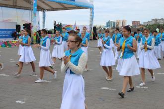 Оқушылар сарайының тәрбиеленушілері  Павлодар қаласында өткен алғаш шеруге қатысты