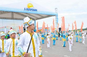 Оқушылар сарайының тәрбиеленушілері  Павлодар қаласында өткен алғаш шеруге қатысты