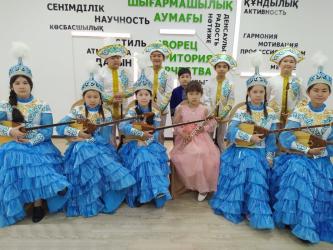 Домбровый коллектив «Мұрагер»